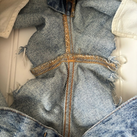 AGOLDE | Women's Distressed Parker Cut Off Shorts Size 28 Button Fly - Picture 15 of 15